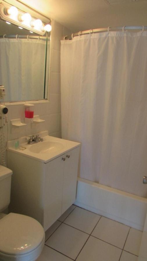 ميامي بيتش Beachfront Studios Casablanca Rentals المظهر الخارجي الصورة
